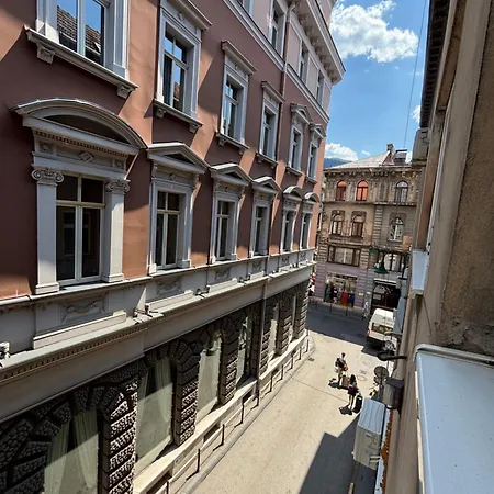 Center Apartman